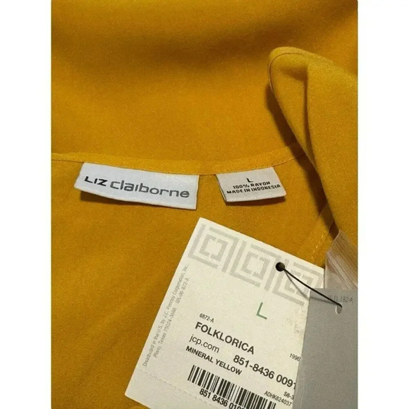 NEW Liz Claiborne Women’s Large Mineral Yellow Dolman Top Decorative Hem‎ NWT - Picture 4 of 7